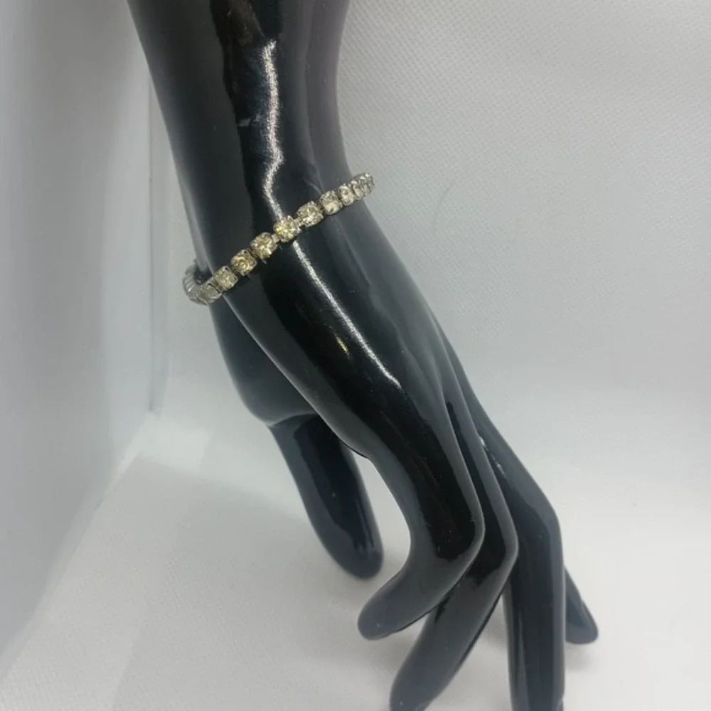Rhinestone Bracelet & Faux Pearl Earrings Set Vintage‎ SKUJ023